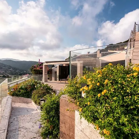 Villa Luxurious Design In With Breathtaking View *