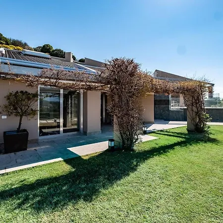 Luxurious Design In With Breathtaking View Villa *
