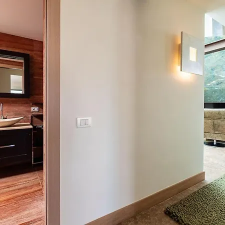 Villa Luxurious Design In With Breathtaking View