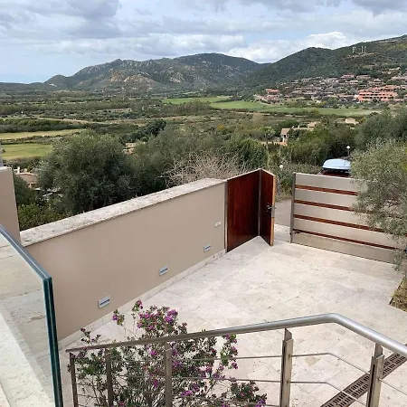 Luxurious Design In With Breathtaking View Villa
