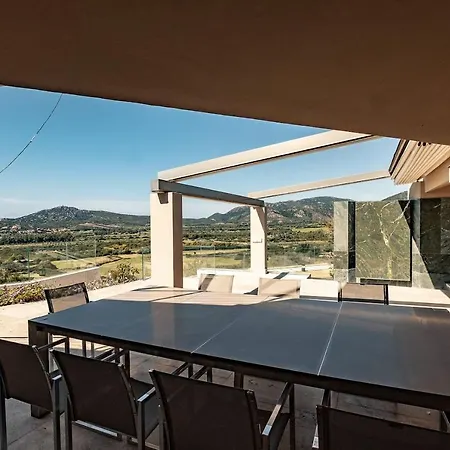 Luxurious Design In With Breathtaking View וילה